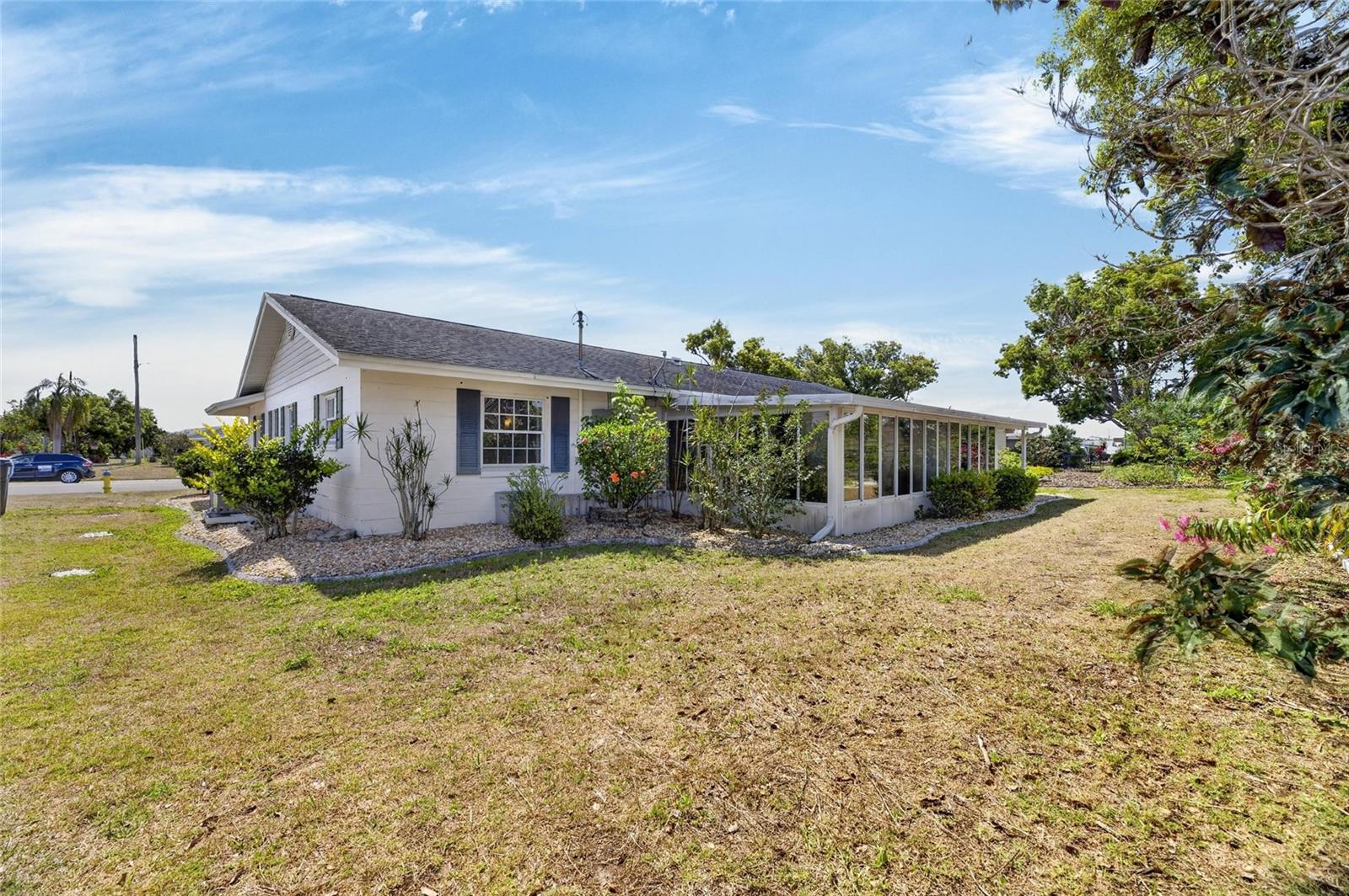 1210 VALLEY FORGE BLVD #9, SUN CITY CENTER, FL, 33573