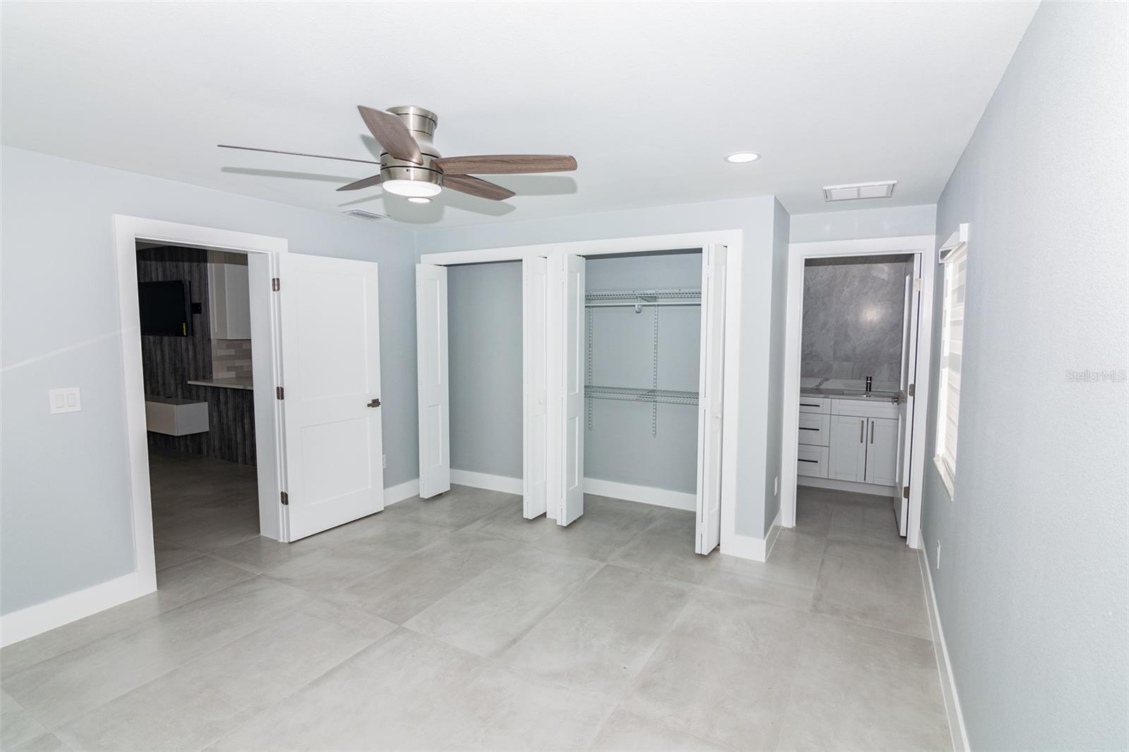 352 144TH AVE, MADEIRA BEACH, FL, 33708