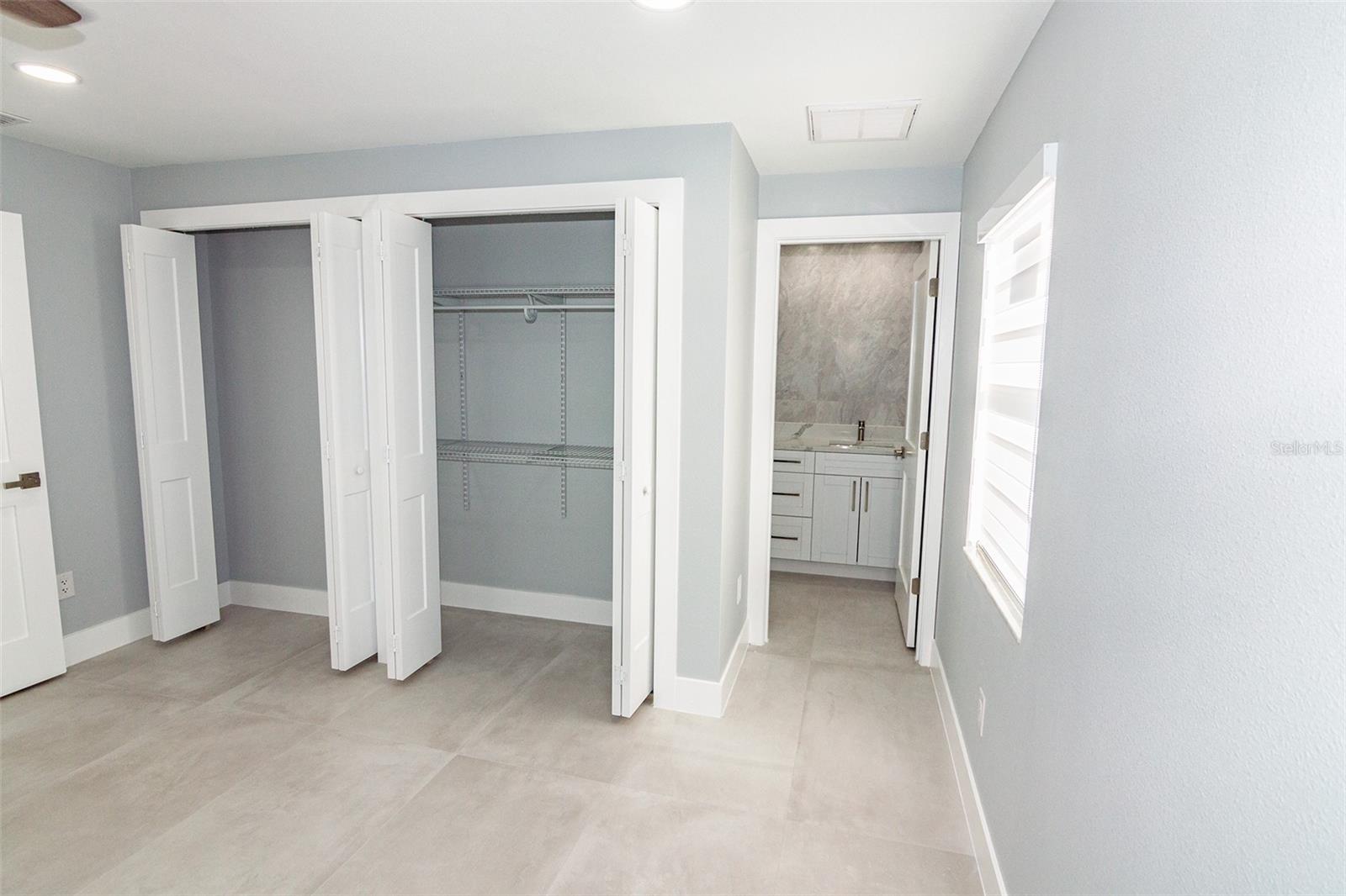 352 144TH AVE, MADEIRA BEACH, FL, 33708