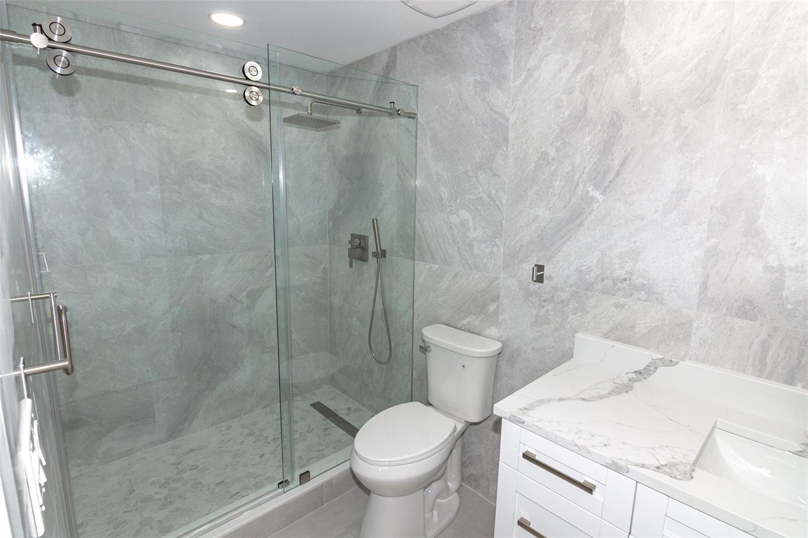 352 144TH AVE, MADEIRA BEACH, FL, 33708