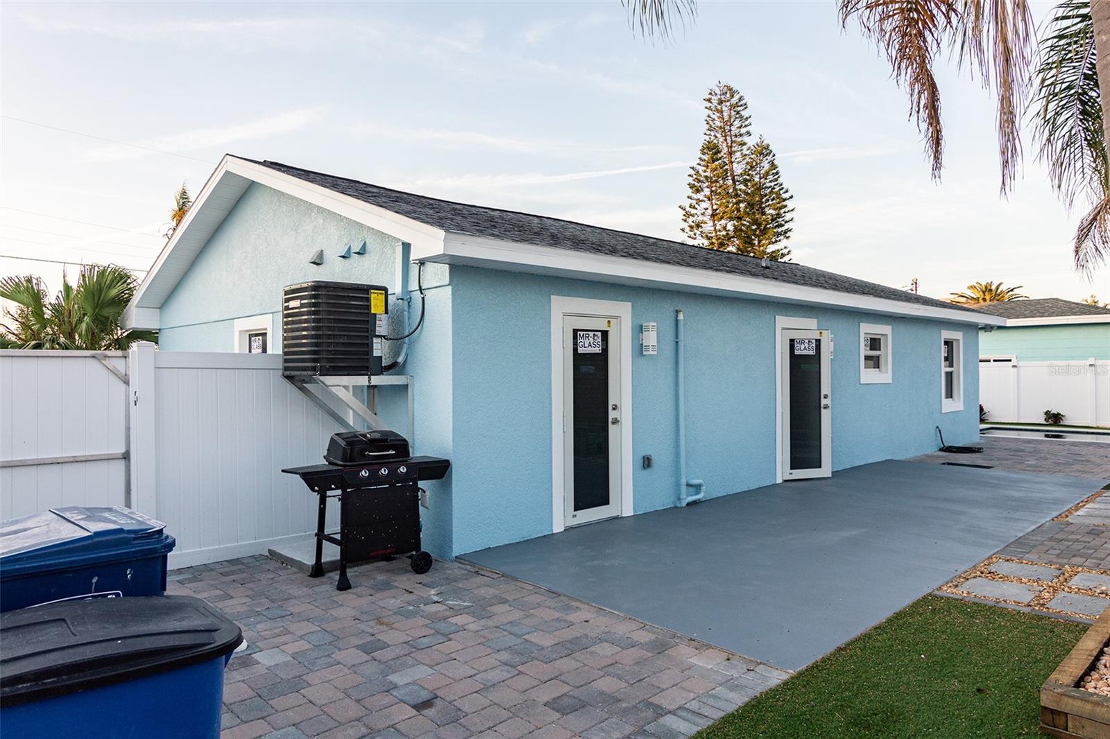 352 144TH AVE, MADEIRA BEACH, FL, 33708