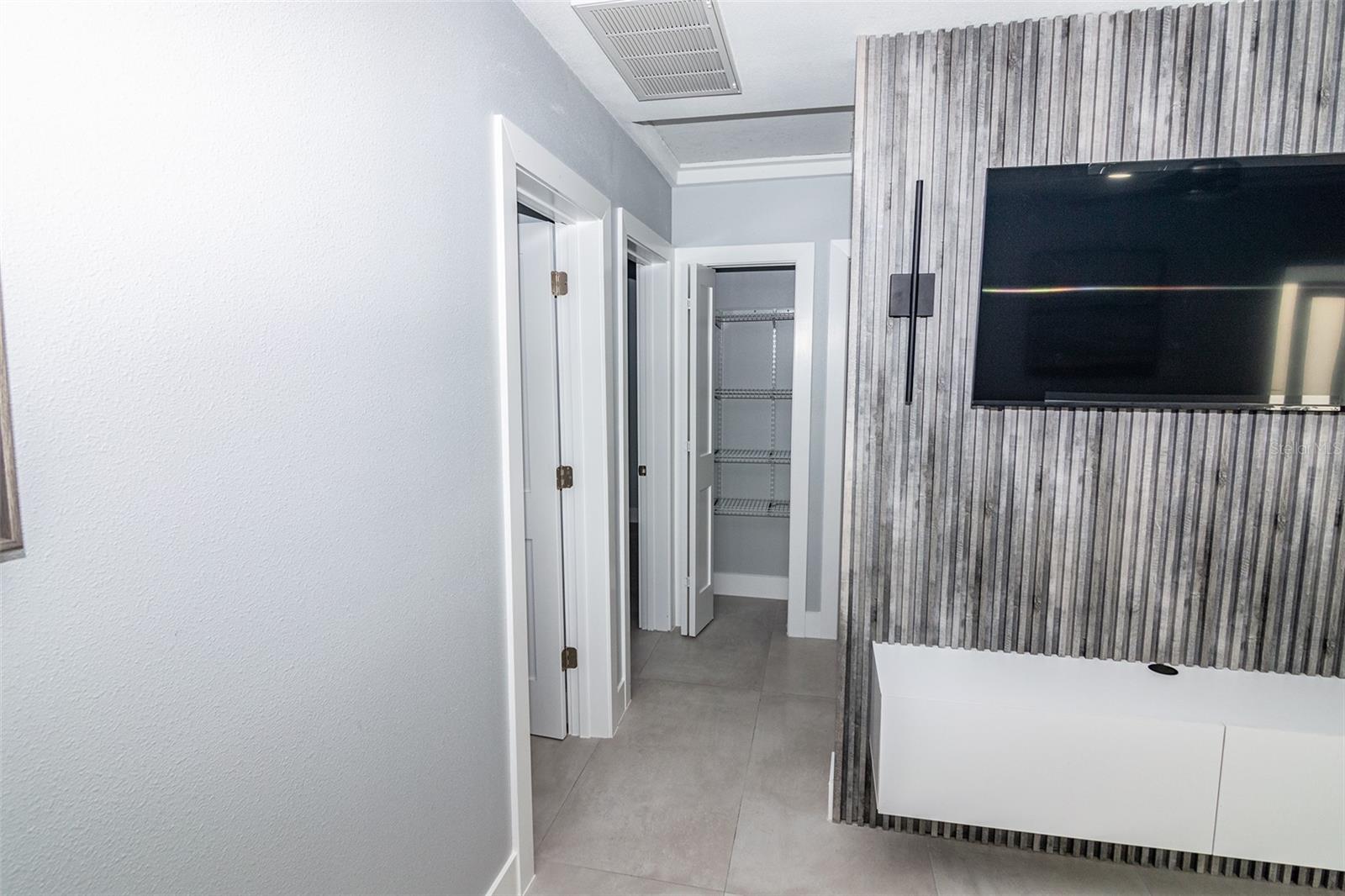 352 144TH AVE, MADEIRA BEACH, FL, 33708