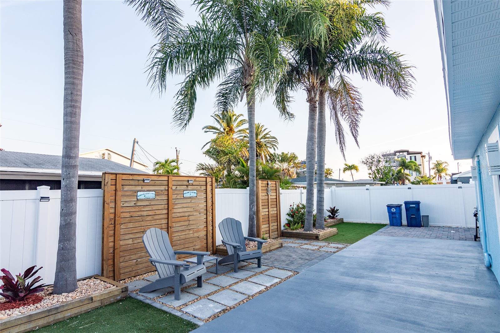 352 144TH AVE, MADEIRA BEACH, FL, 33708