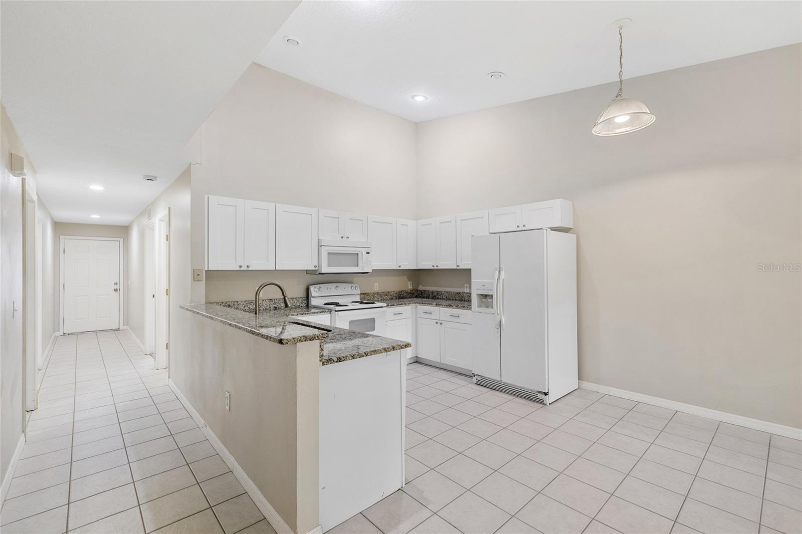 37227 GRASSY HILL LN, DADE CITY, FL, 33525