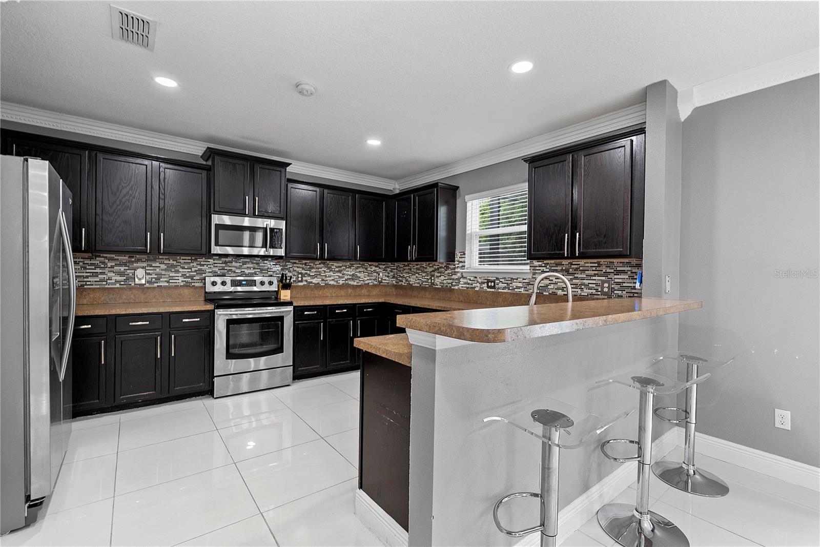 963 SPRINGS LANDING DR, DELTONA, FL, 32725