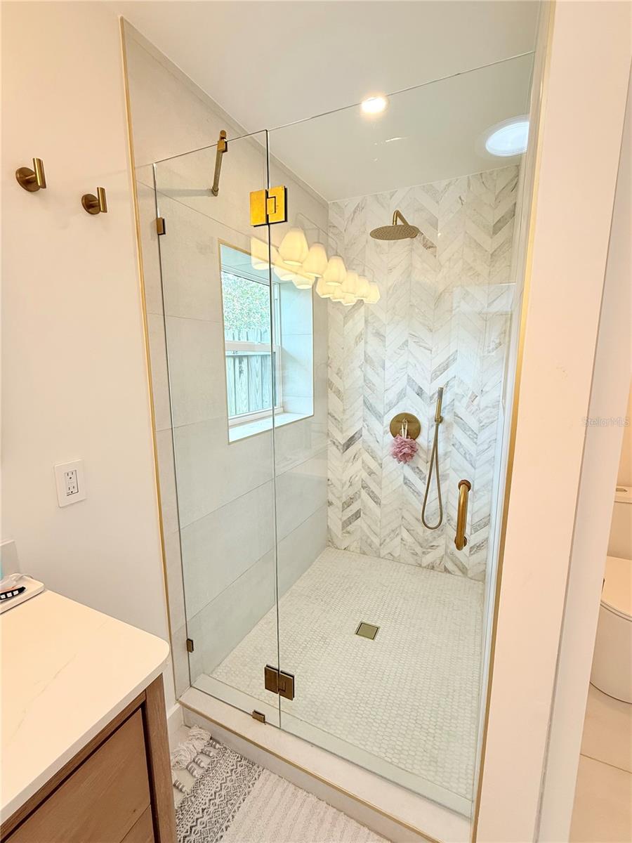 797 45TH AVE NE, ST PETERSBURG, FL, 33703