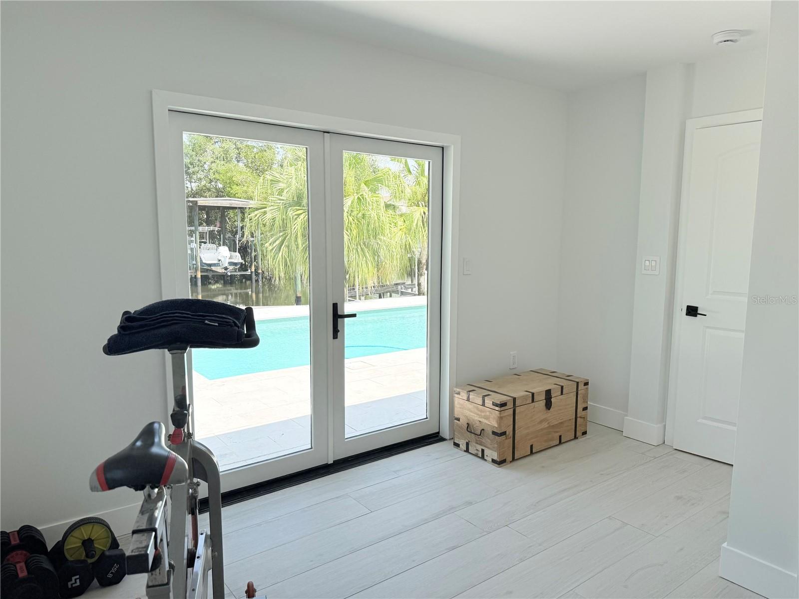 797 45TH AVE NE, ST PETERSBURG, FL, 33703