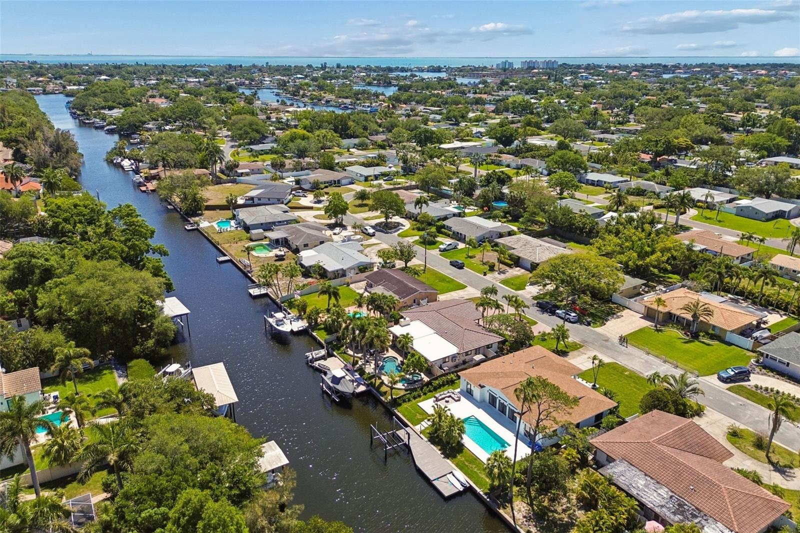 797 45TH AVE NE, ST PETERSBURG, FL, 33703