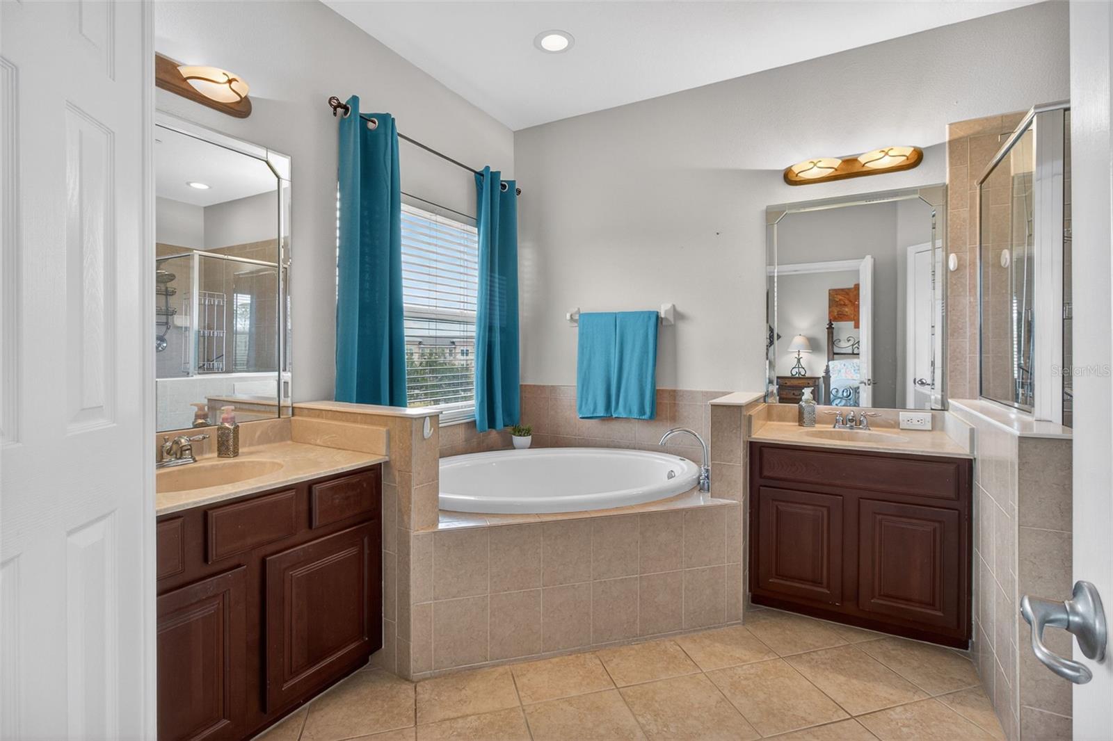 7379 CONCH BLVD, SEMINOLE, FL, 33777