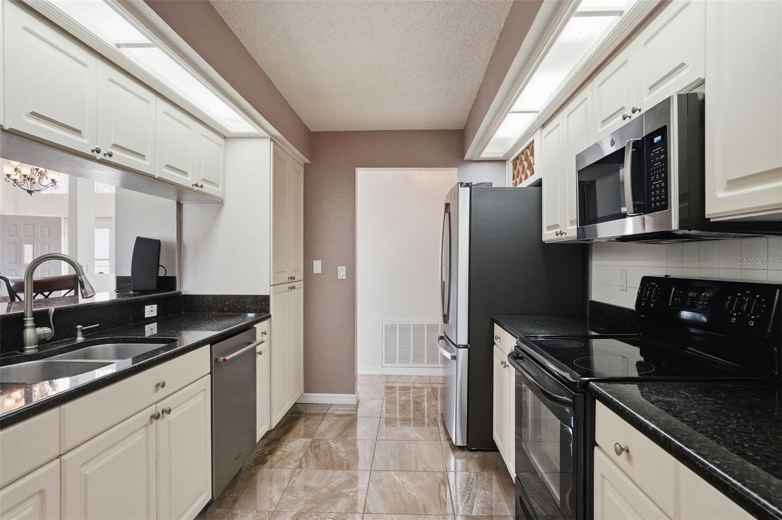 6125 NANTUCKET LN, SPRING HILL, FL, 34608