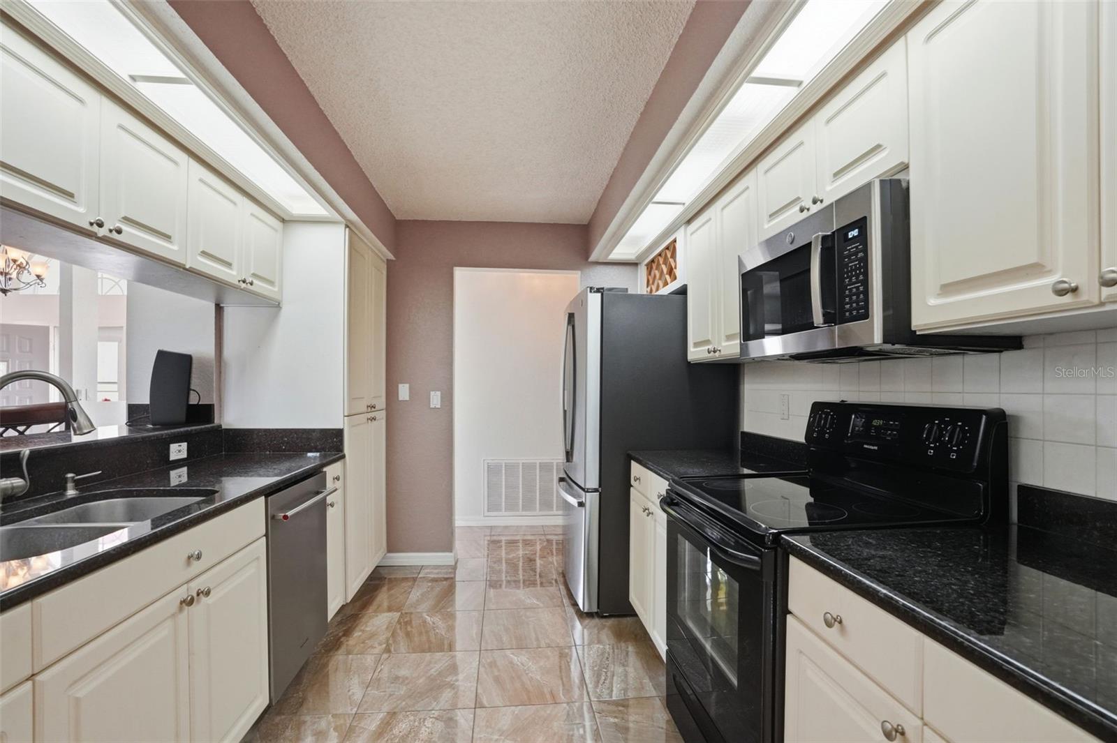 6125 NANTUCKET LN, SPRING HILL, FL, 34608