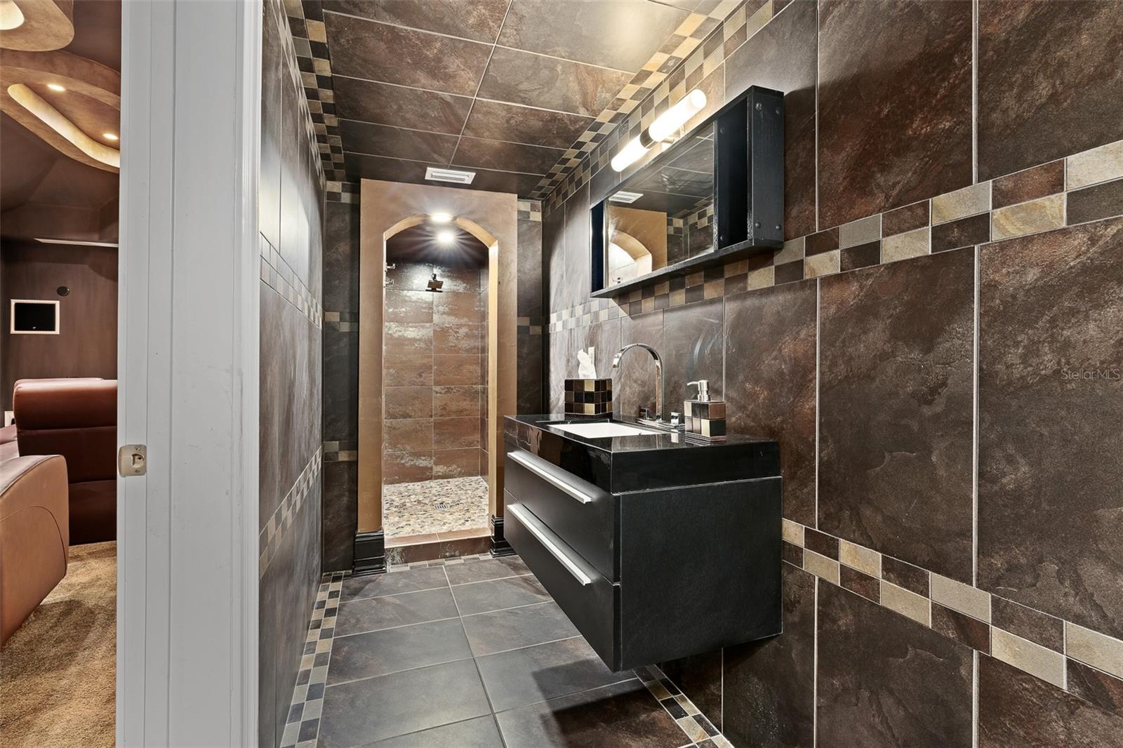 641 WOODBRIDGE DR, ORMOND BEACH, FL, 32174