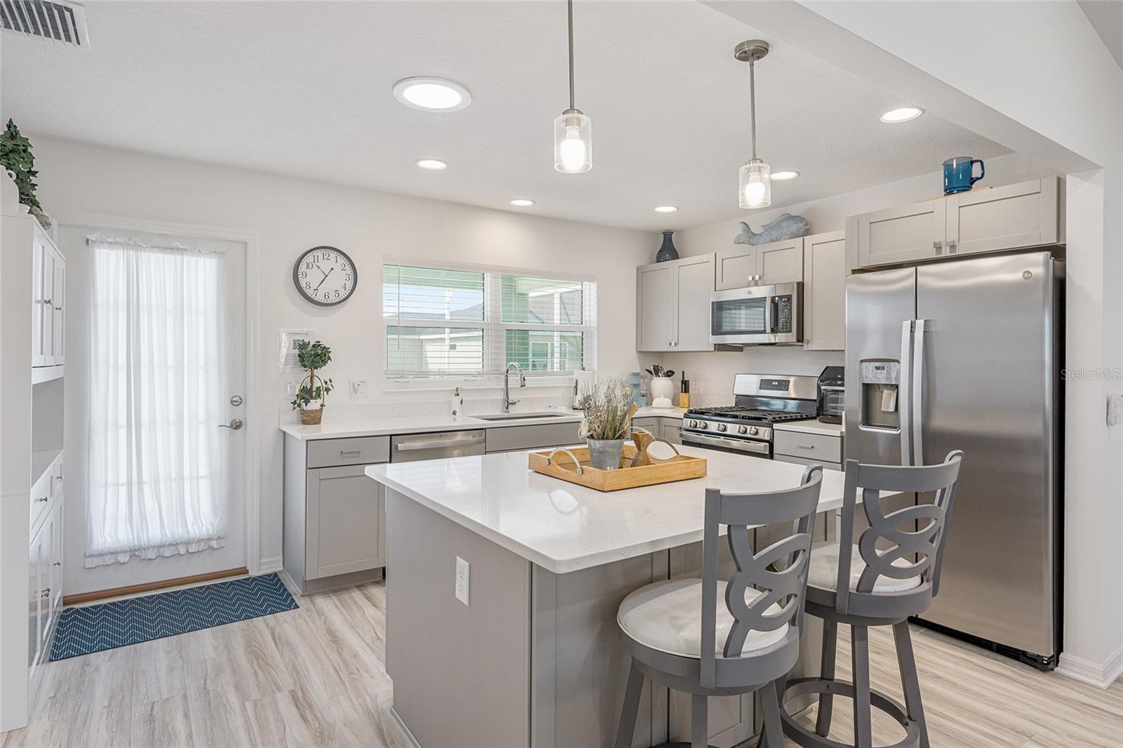 7950 JEFF ANDERSON WAY, THE VILLAGES, FL, 34762