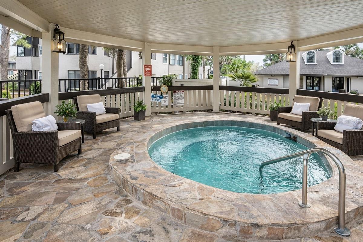 2911 ANTIQUE OAKS CIR #12, WINTER PARK, FL, 32792