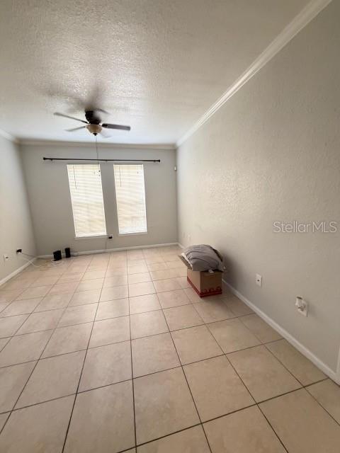 1302 HIGH HAMMOCK DR #105, TAMPA, FL, 33619