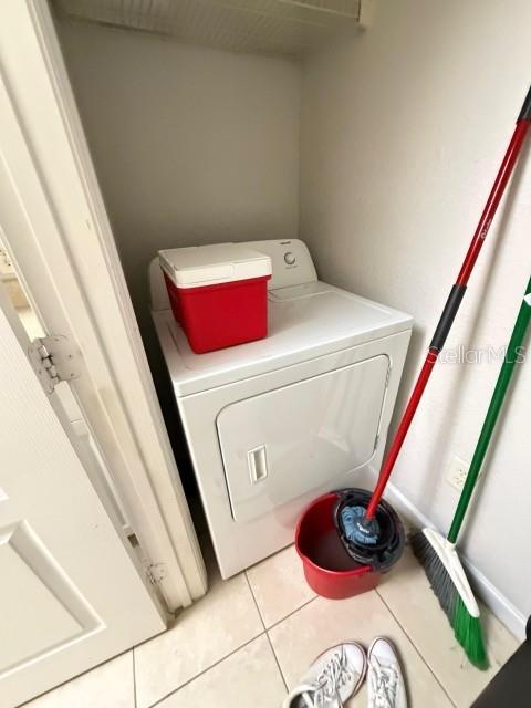 1302 HIGH HAMMOCK DR #105, TAMPA, FL, 33619