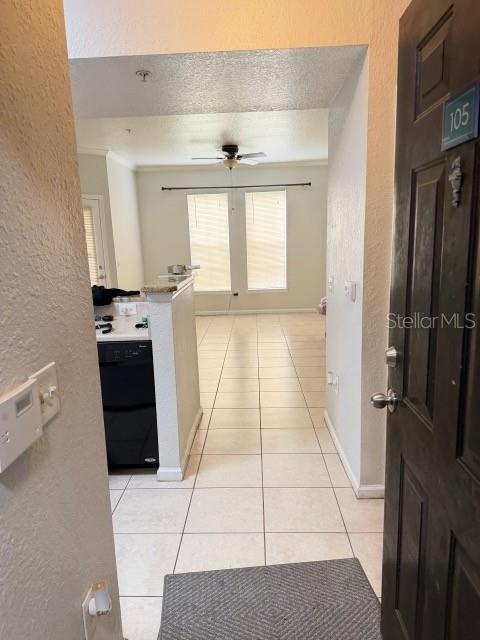 1302 HIGH HAMMOCK DR #105, TAMPA, FL, 33619