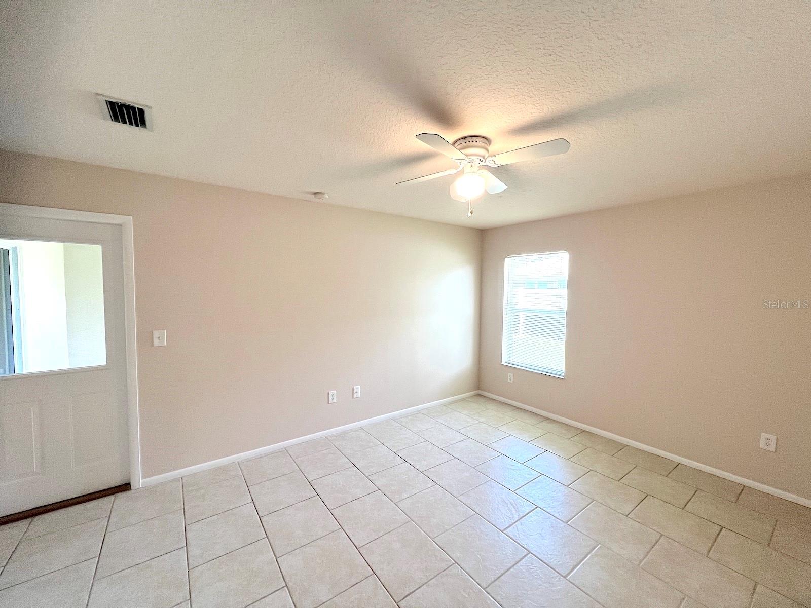 14 BUTTONWOOD LN, PALM COAST, FL, 32137