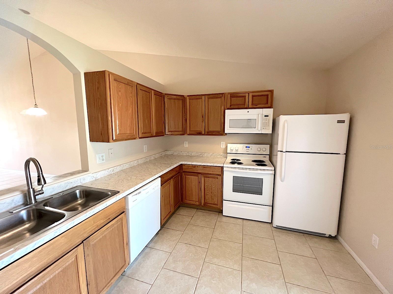 14 BUTTONWOOD LN, PALM COAST, FL, 32137