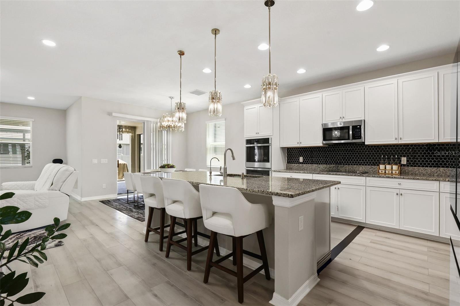 3010 ADAMS CROSS DR, ZEPHYRHILLS, FL, 33540