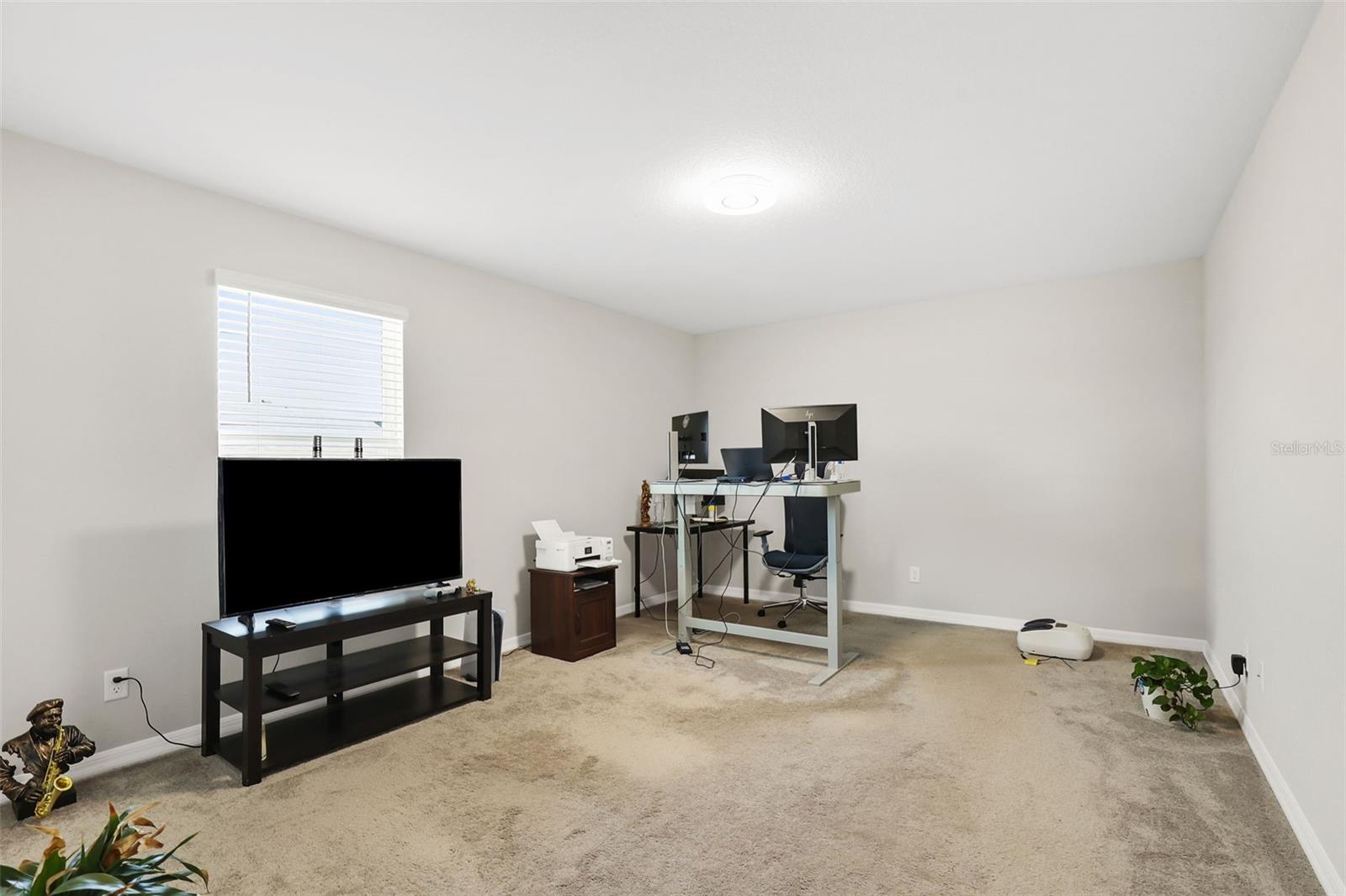 3010 ADAMS CROSS DR, ZEPHYRHILLS, FL, 33540