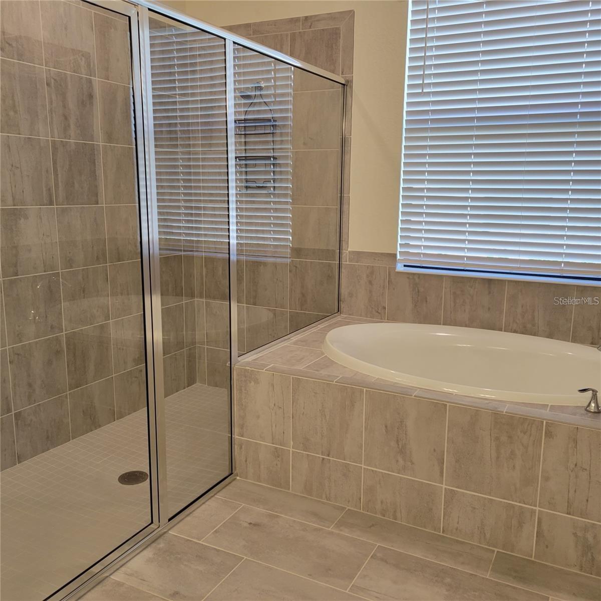 17335 BLUE RIDGE PL, BRADENTON, FL, 34211