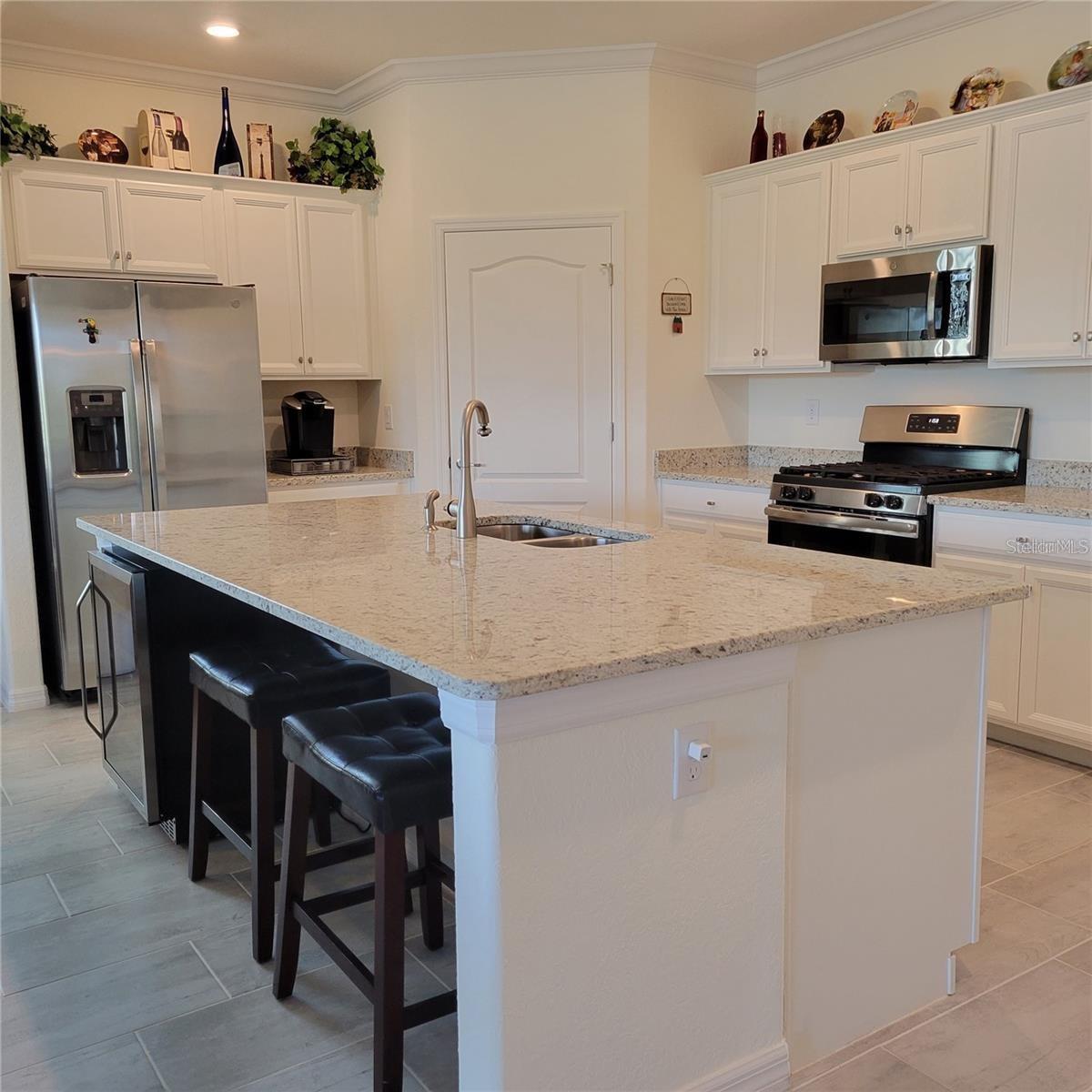 17335 BLUE RIDGE PL, BRADENTON, FL, 34211