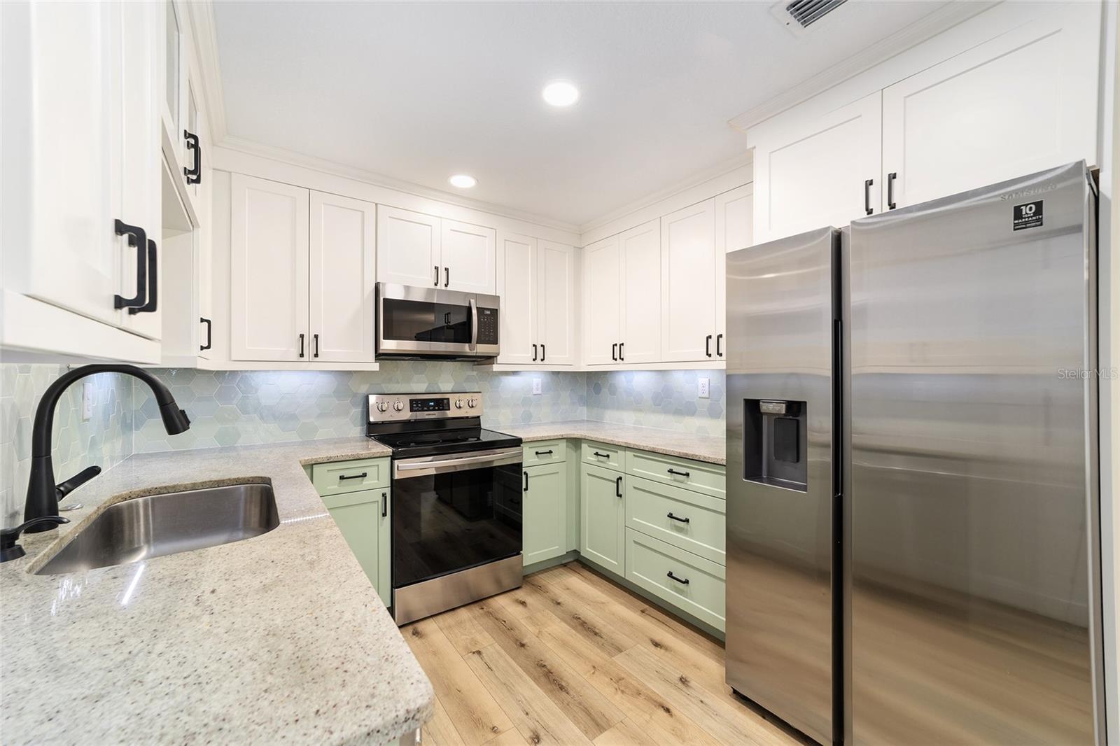 825 SE 13TH ST, OCALA, FL, 34471