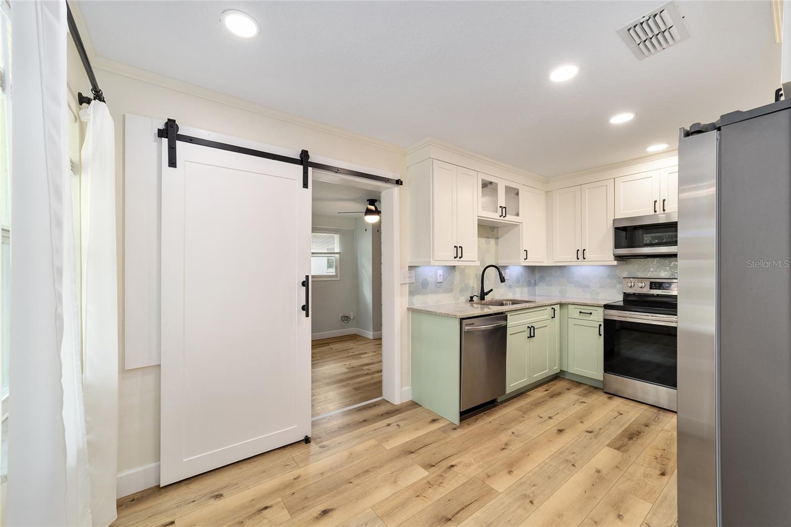 825 SE 13TH ST, OCALA, FL, 34471