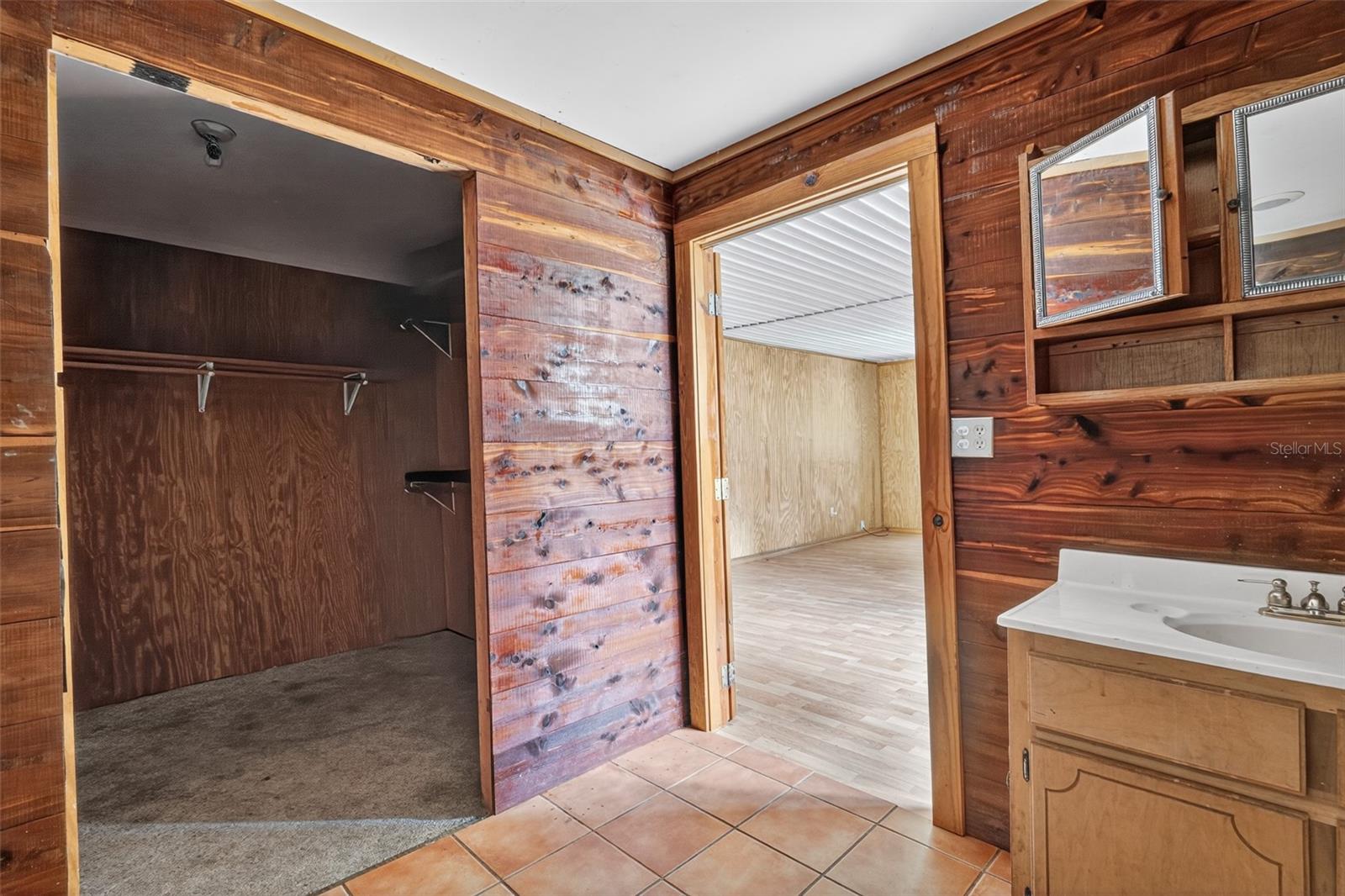 3749 V SW 22ND PL, BELL, FL, 32619