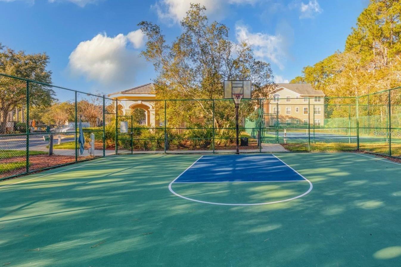 8643 MALLARD RESERVE DR #202, TAMPA, FL, 33614