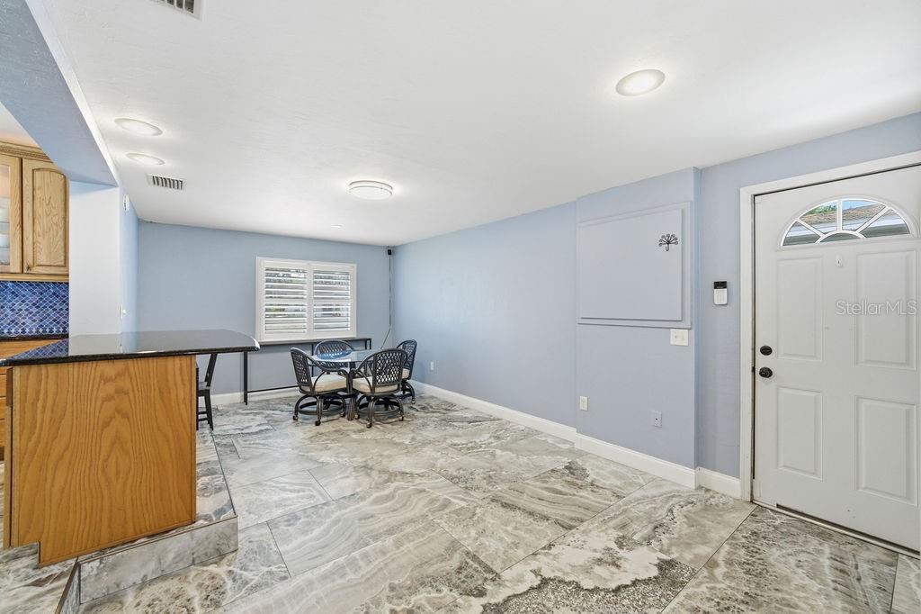 6901 17TH LN N, ST PETERSBURG, FL, 33702
