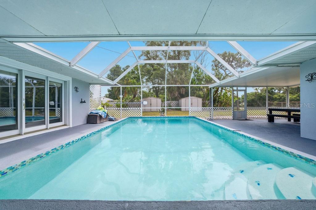 6901 17TH LN N, ST PETERSBURG, FL, 33702