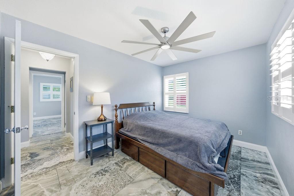 6901 17TH LN N, ST PETERSBURG, FL, 33702