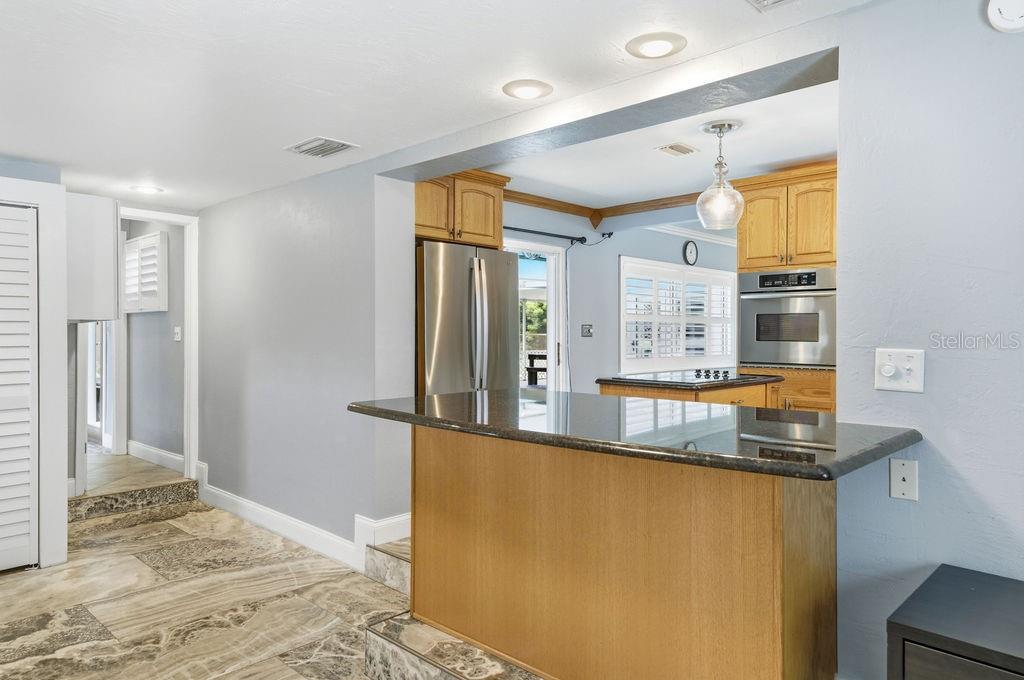 6901 17TH LN N, ST PETERSBURG, FL, 33702