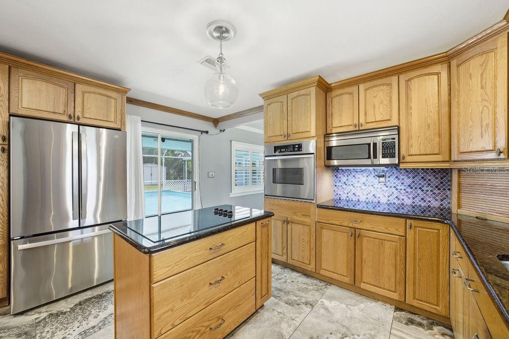6901 17TH LN N, ST PETERSBURG, FL, 33702