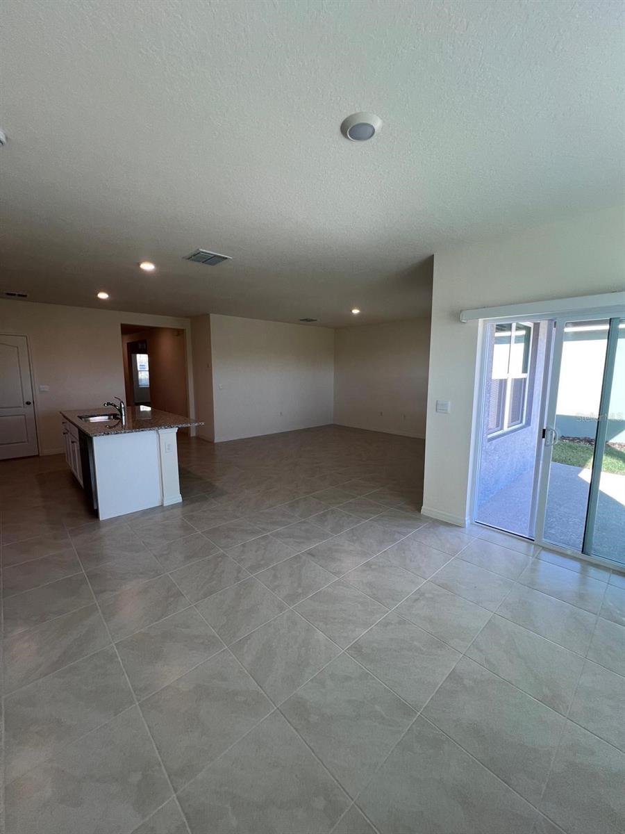 631 PARK PLACE BLVD, DAVENPORT, FL, 33837