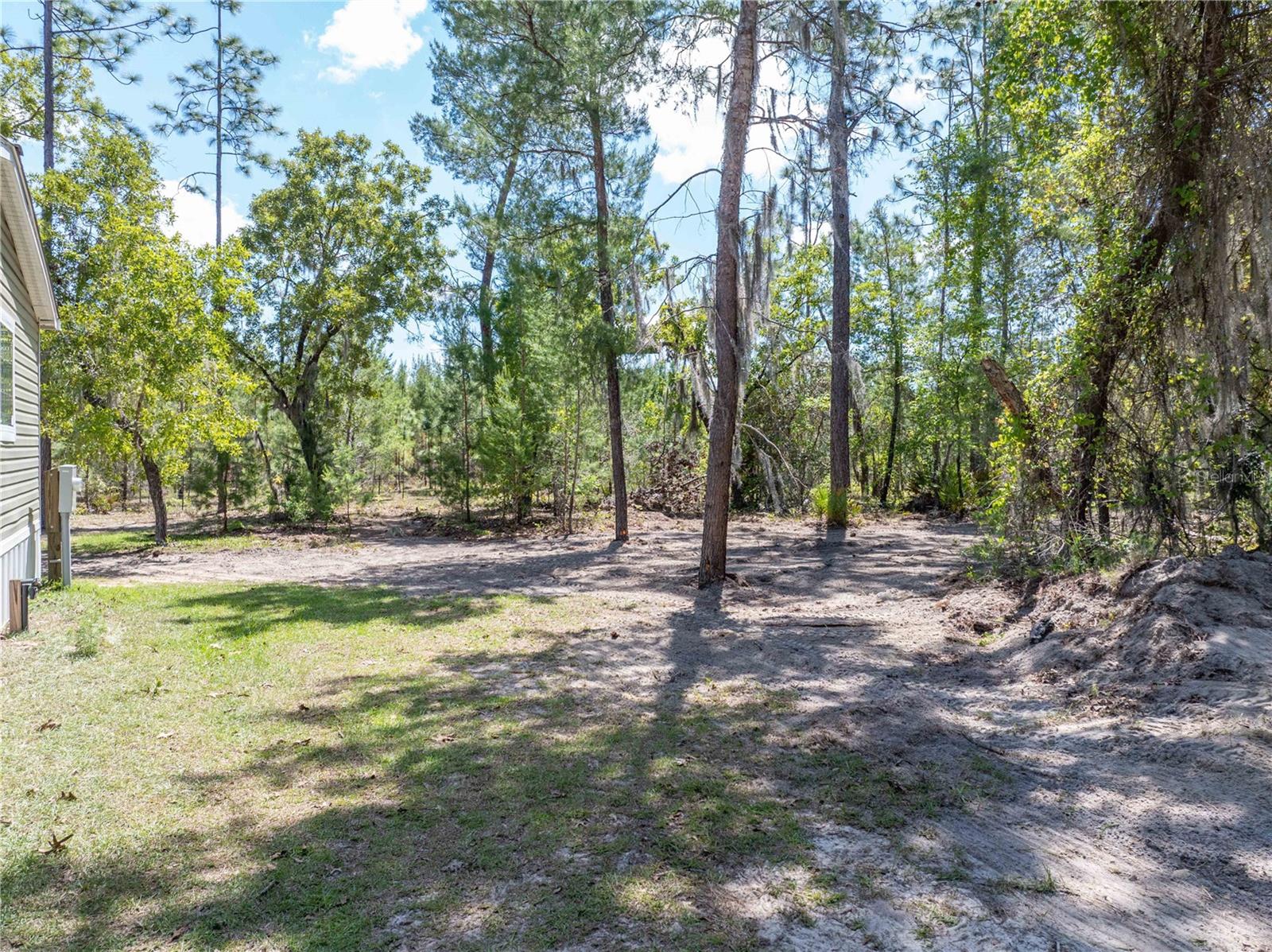 221 MAGNOLIA RD, HAWTHORNE, FL, 32640