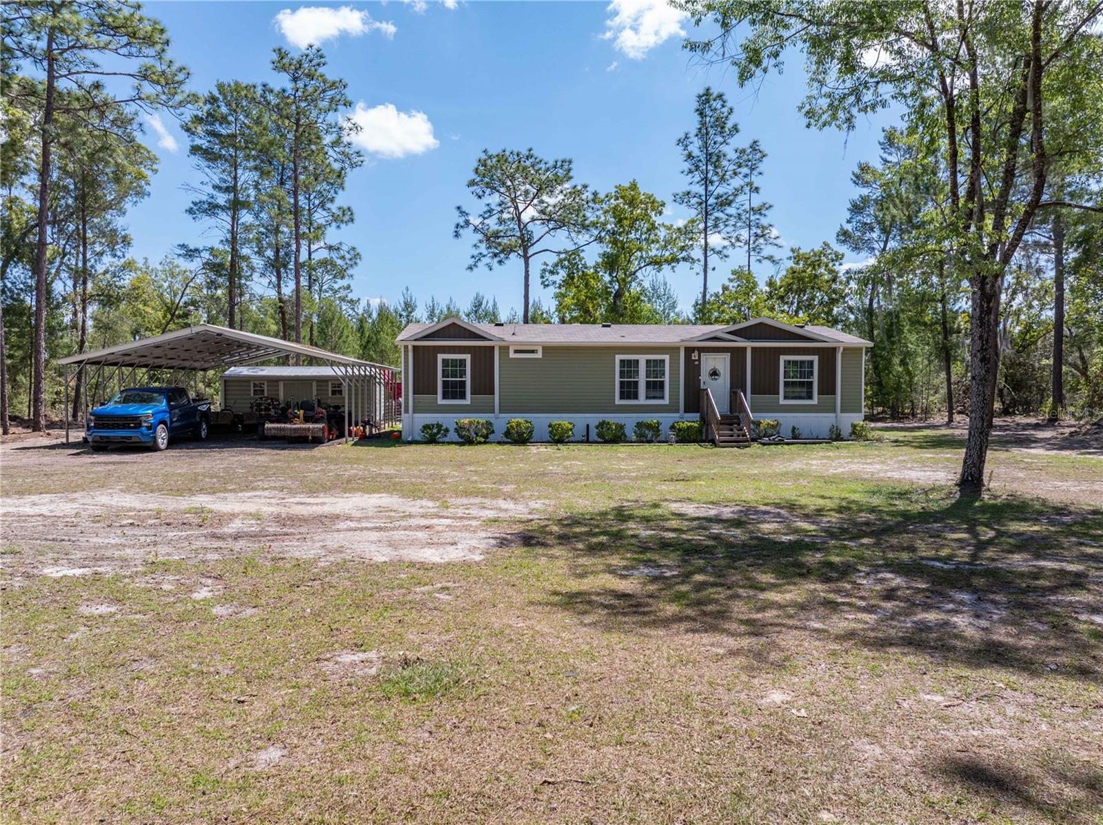 221 MAGNOLIA RD, HAWTHORNE, FL, 32640