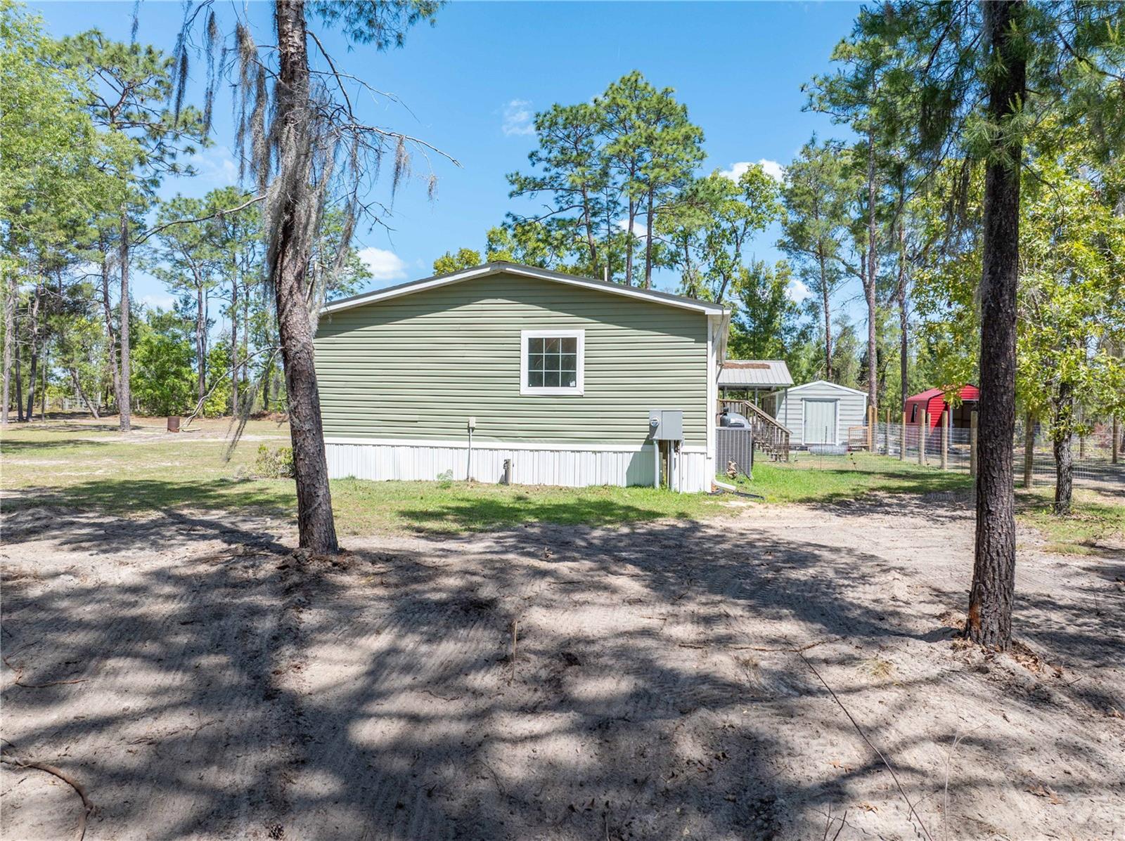 221 MAGNOLIA RD, HAWTHORNE, FL, 32640
