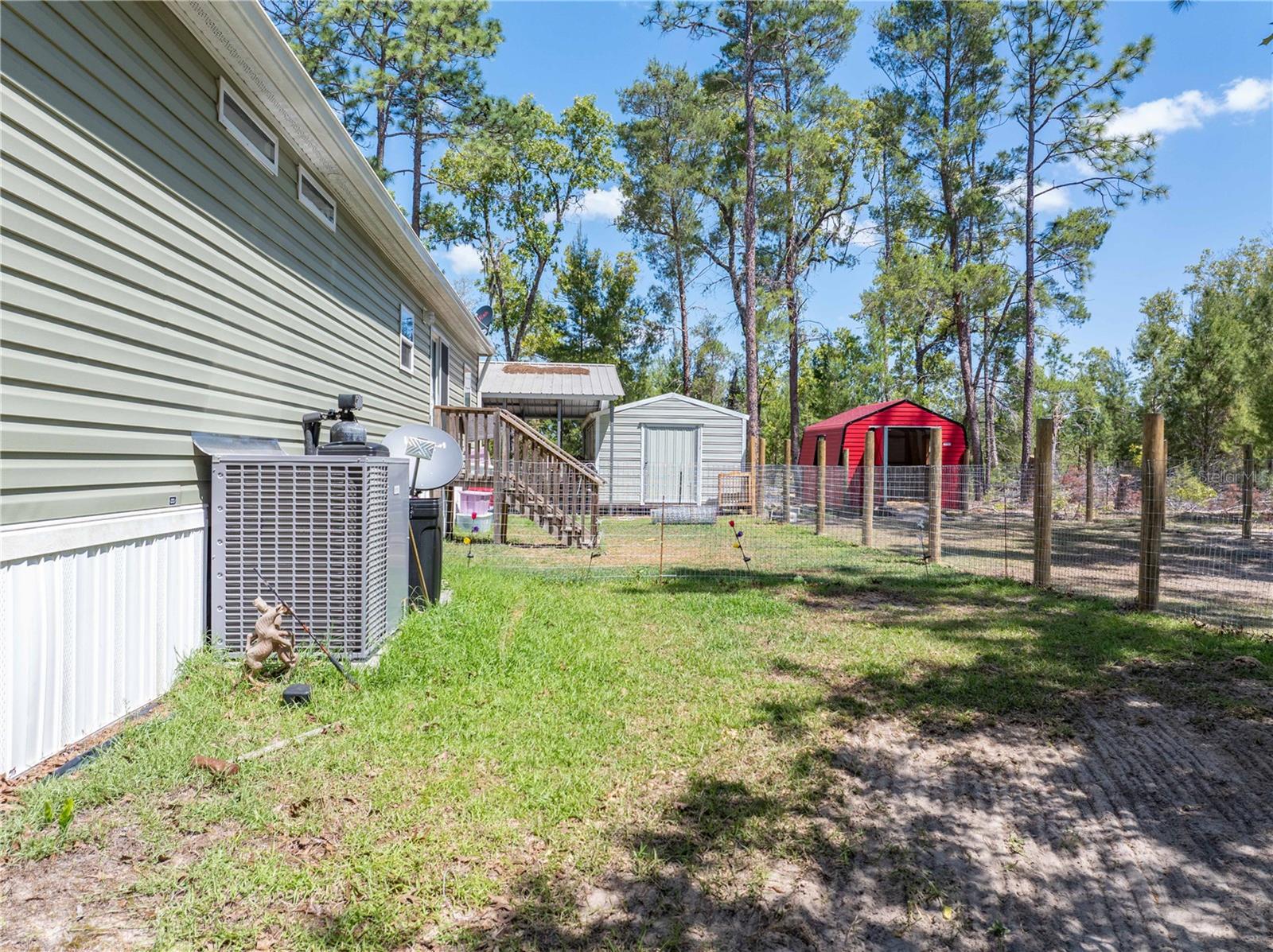 221 MAGNOLIA RD, HAWTHORNE, FL, 32640