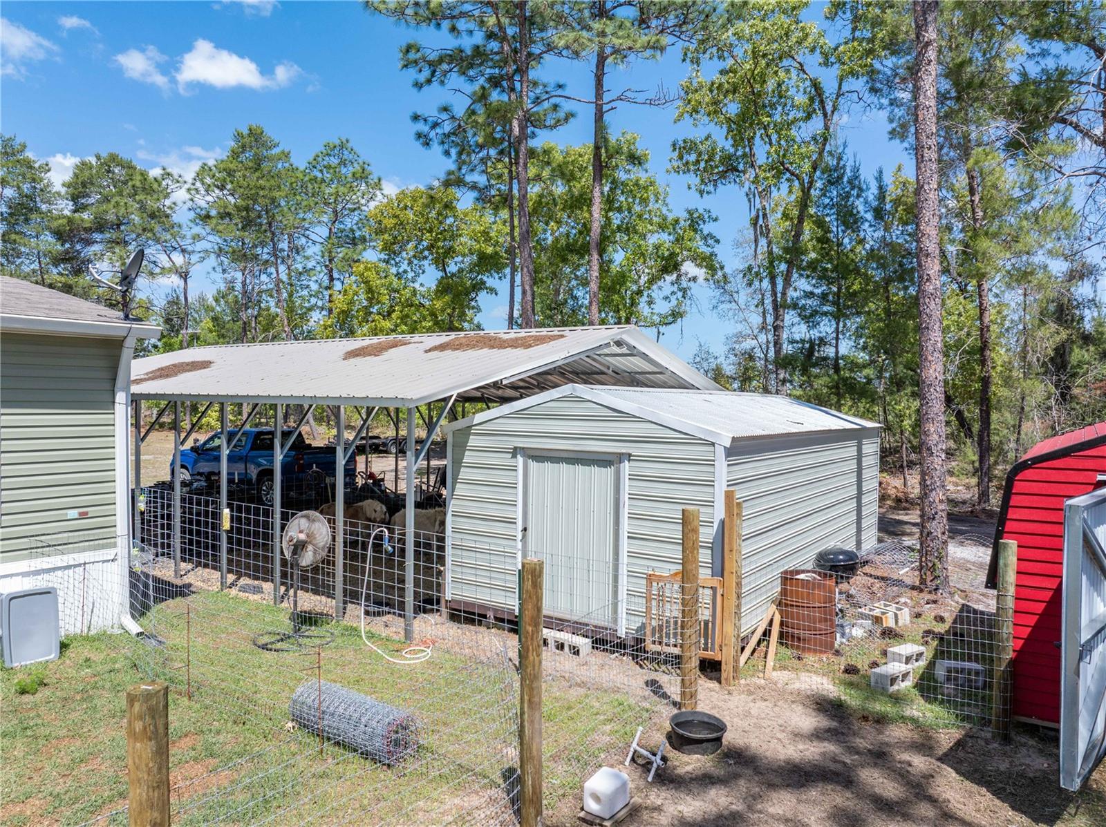 221 MAGNOLIA RD, HAWTHORNE, FL, 32640
