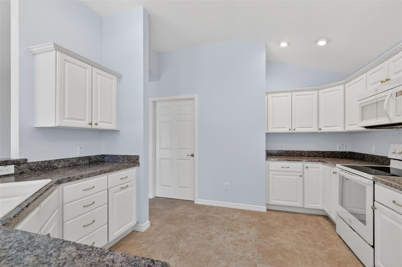 3406 COUNTRYSIDE PATH, THE VILLAGES, FL, 32163