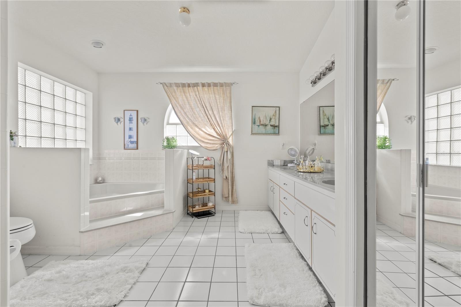 28 FAIRHILL LN, PALM COAST, FL, 32137