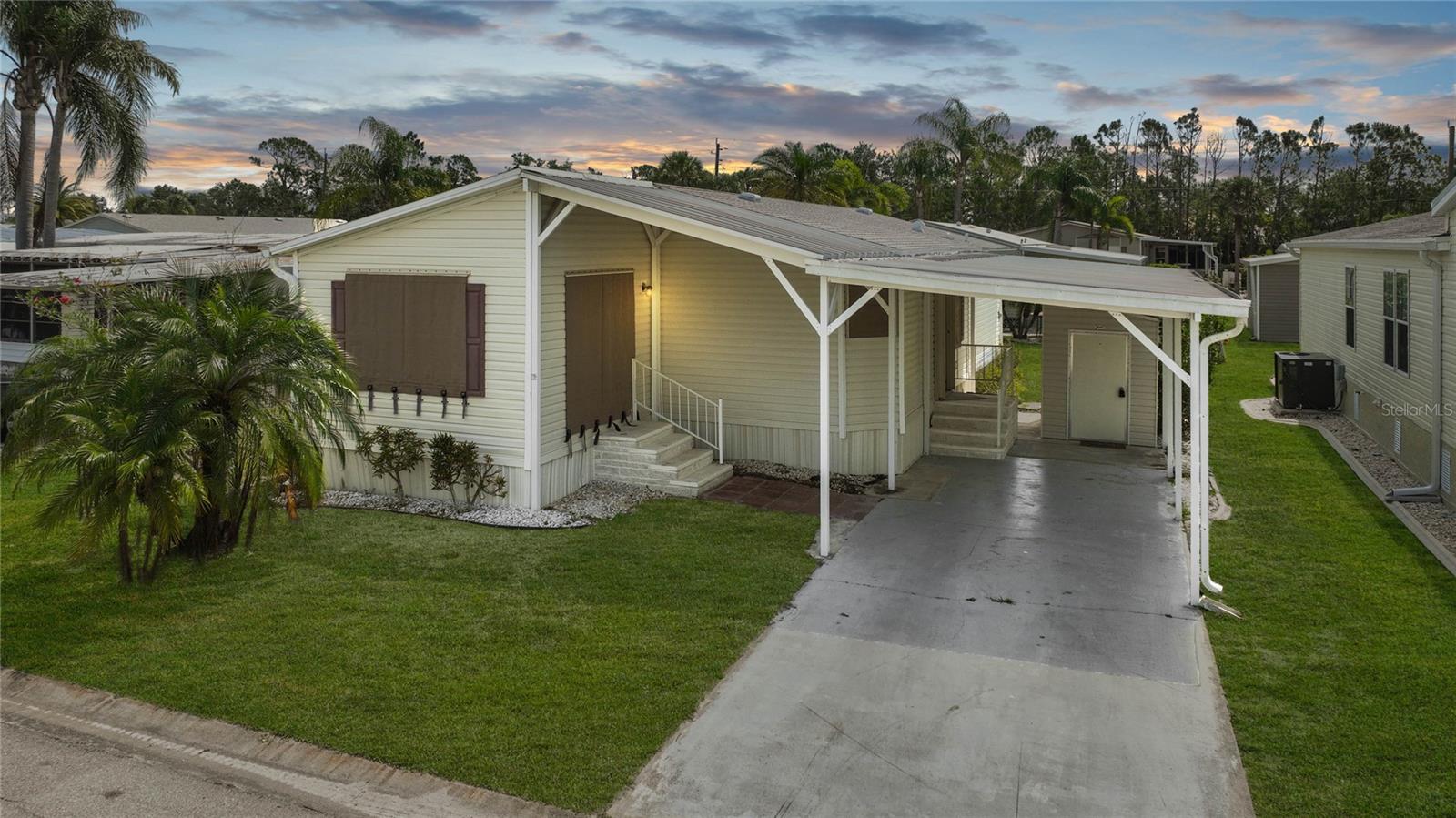 2100 KINGS HWY #517, PORT CHARLOTTE, FL, 33980