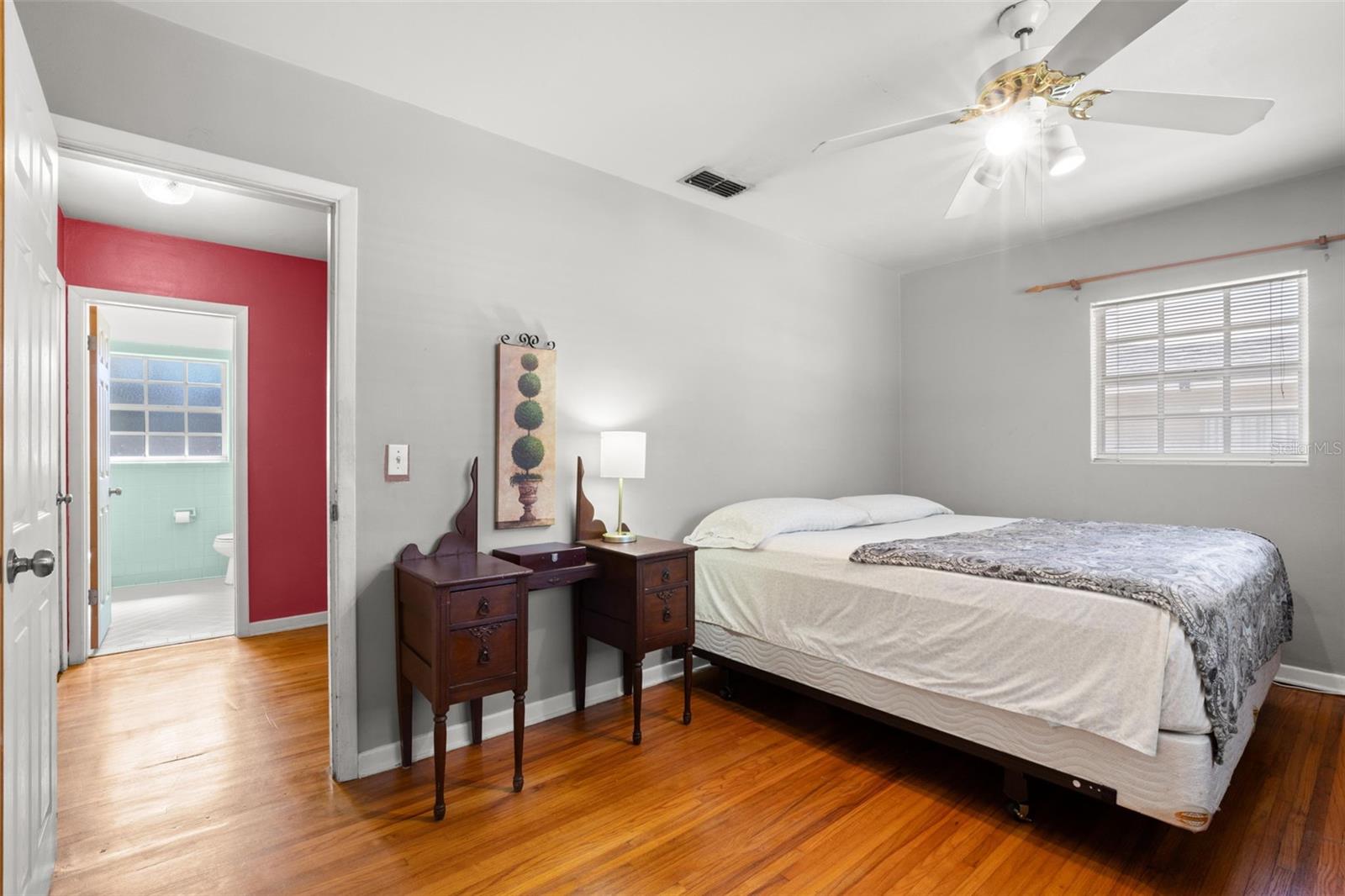 909 WOODLEY RD, CLEARWATER, FL, 33764