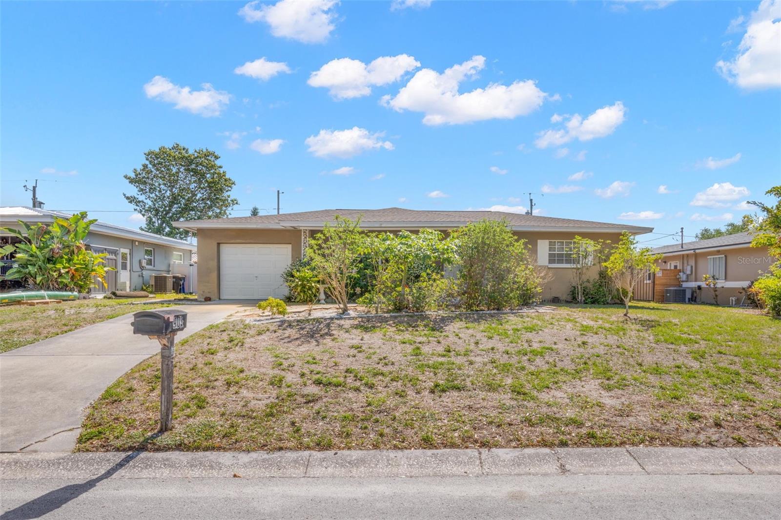 909 WOODLEY RD, CLEARWATER, FL, 33764