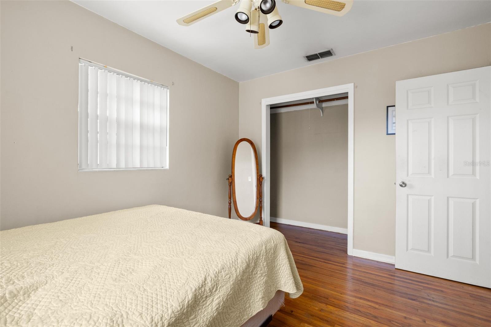 909 WOODLEY RD, CLEARWATER, FL, 33764