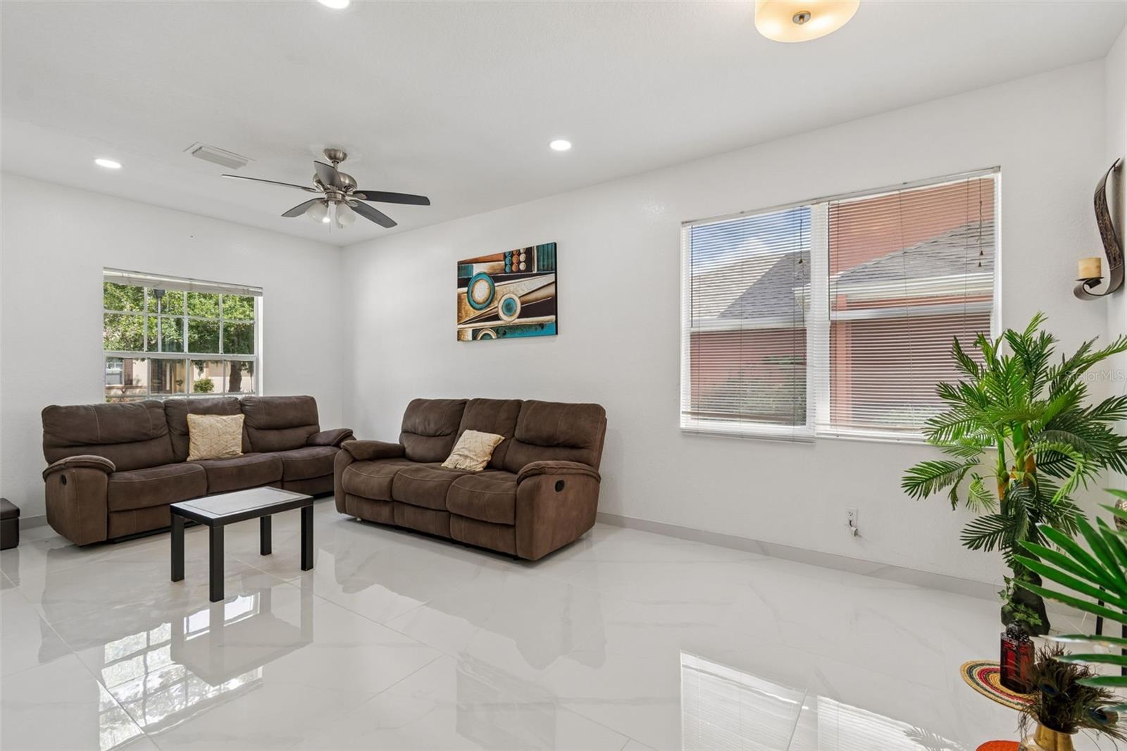 20122 NOB OAK AVE, TAMPA, FL, 33647