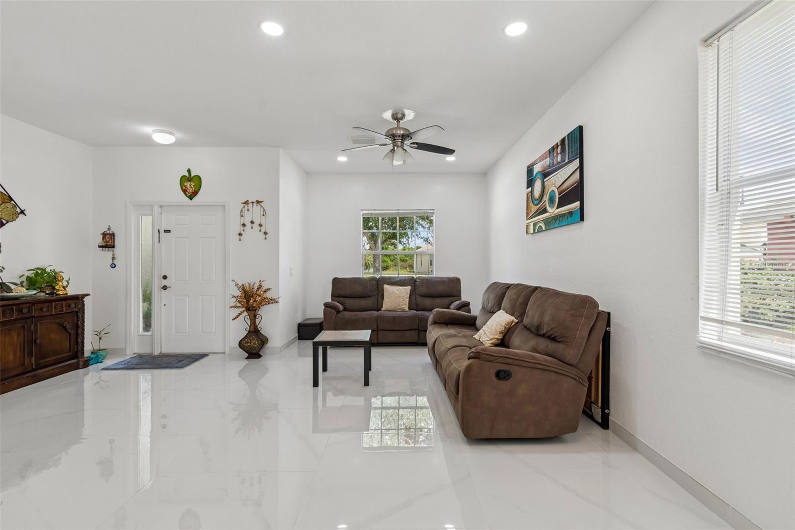 20122 NOB OAK AVE, TAMPA, FL, 33647